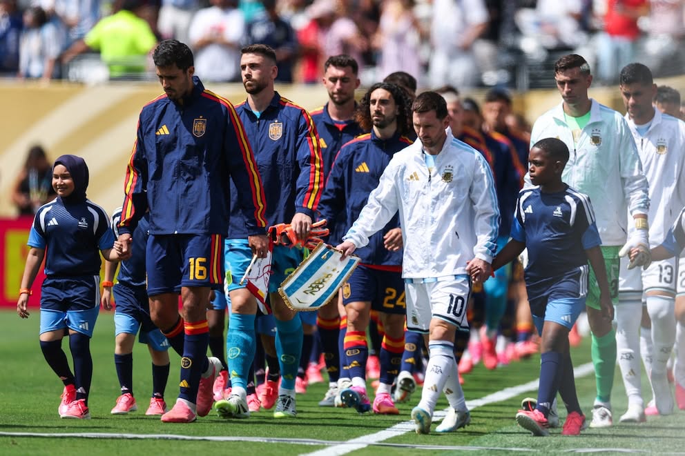 Los capitanes