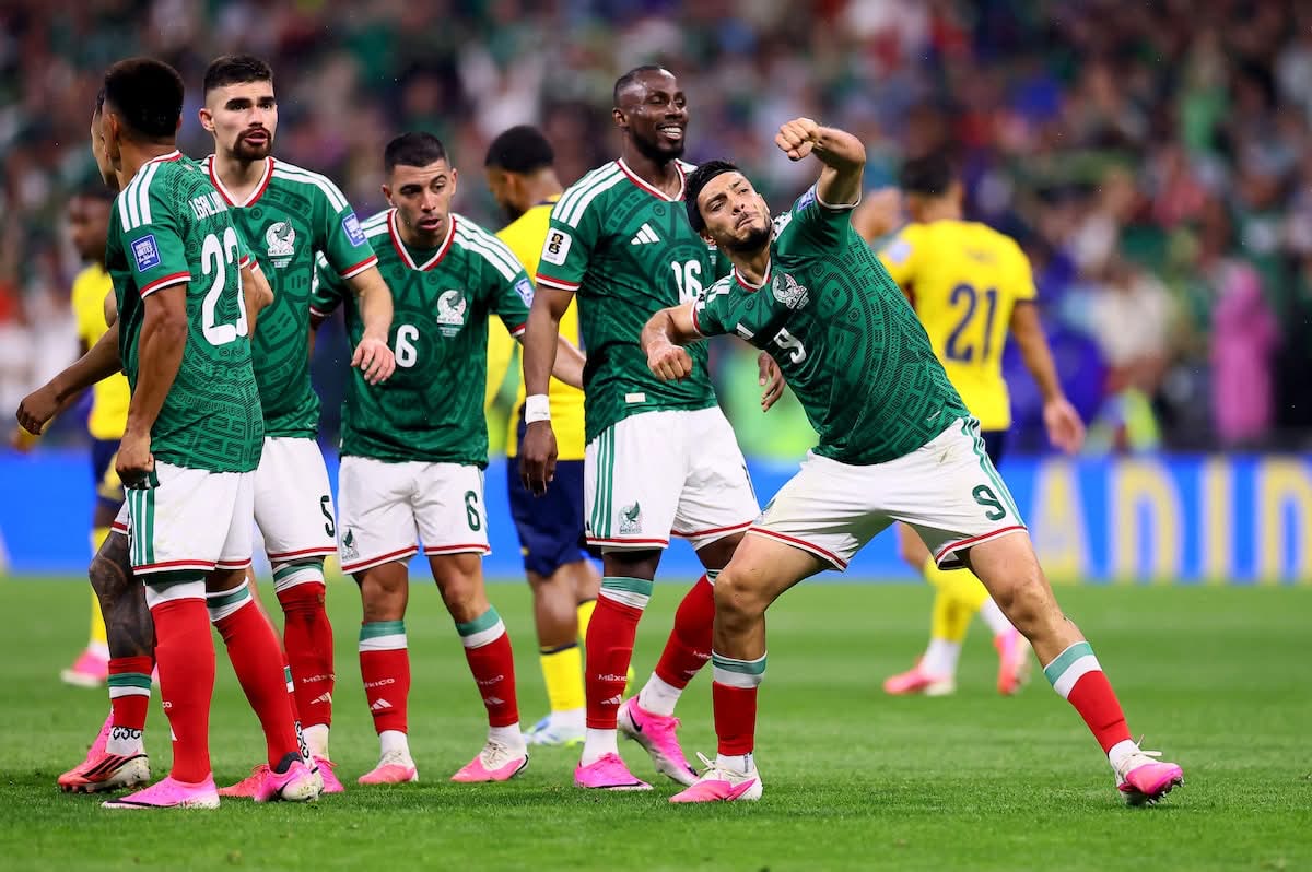 Raul Jimenez le da a México la ventaja de un goleador detrás del cual se puede unir el Azteca.